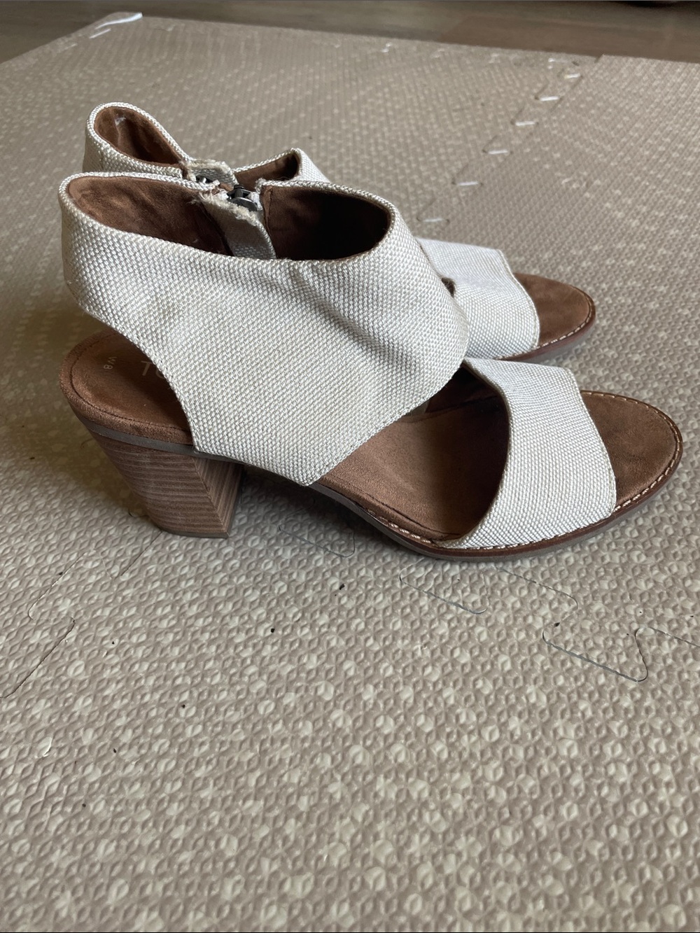 TOMS Neutral Canvas Block Heel Sandals - Cream